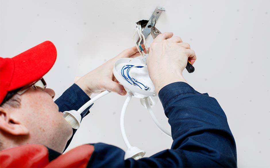 recherche électricien bâtiment Saint-Ouen